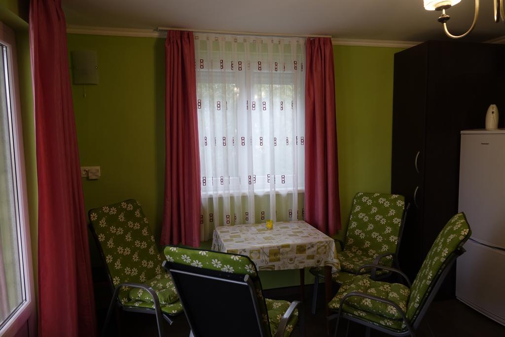 Mesteri Apartman Zewnętrze zdjęcie